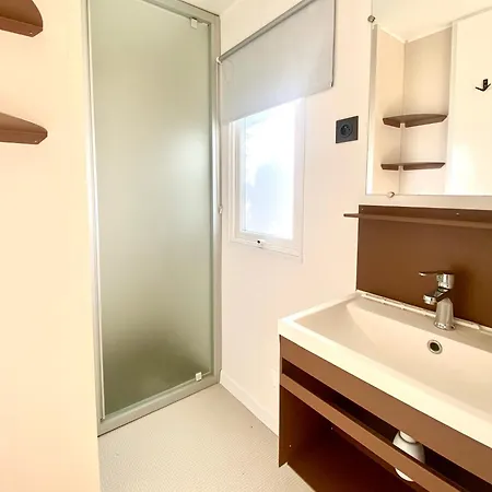 Emplacement Exceptionnel Et Rare Sur La Plage! Campingplatz *